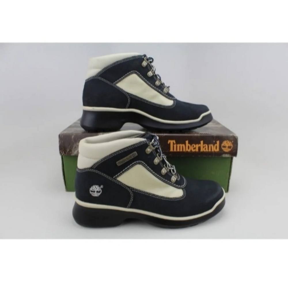 Brand New Size 5.5 Ladies Timberland Boots